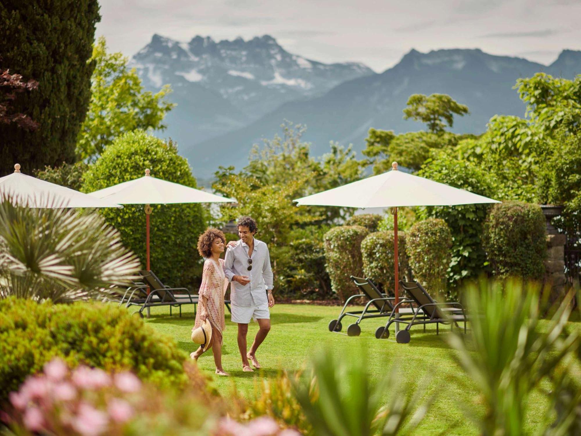 Fairmont Le Montreux Palace Exterior photo