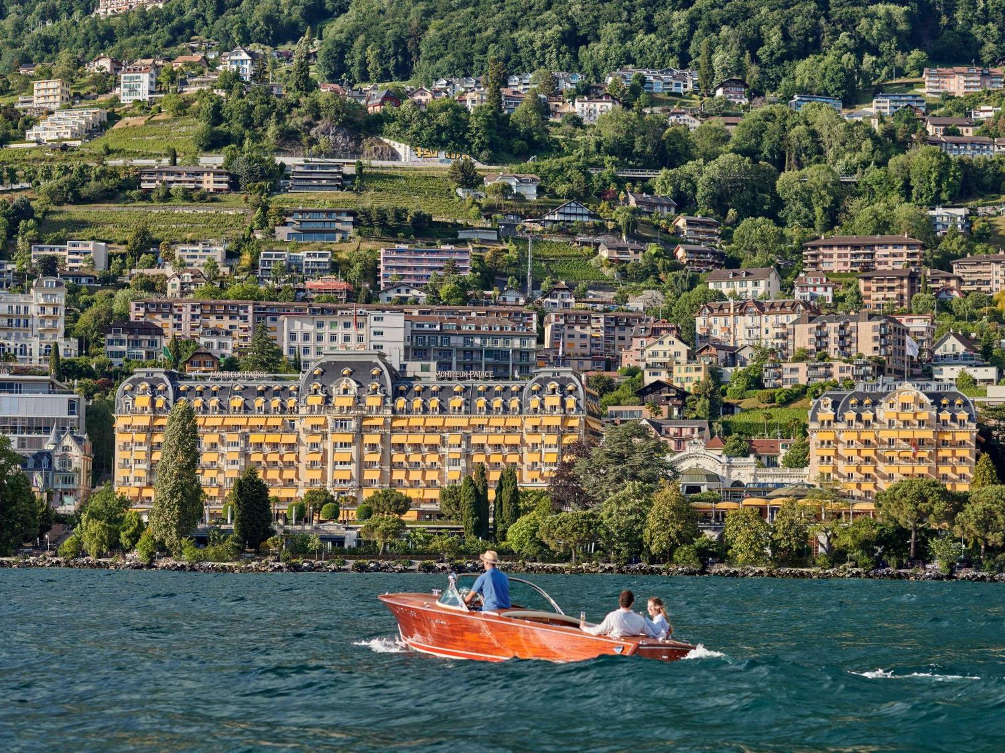 Fairmont Le Montreux Palace Exterior photo